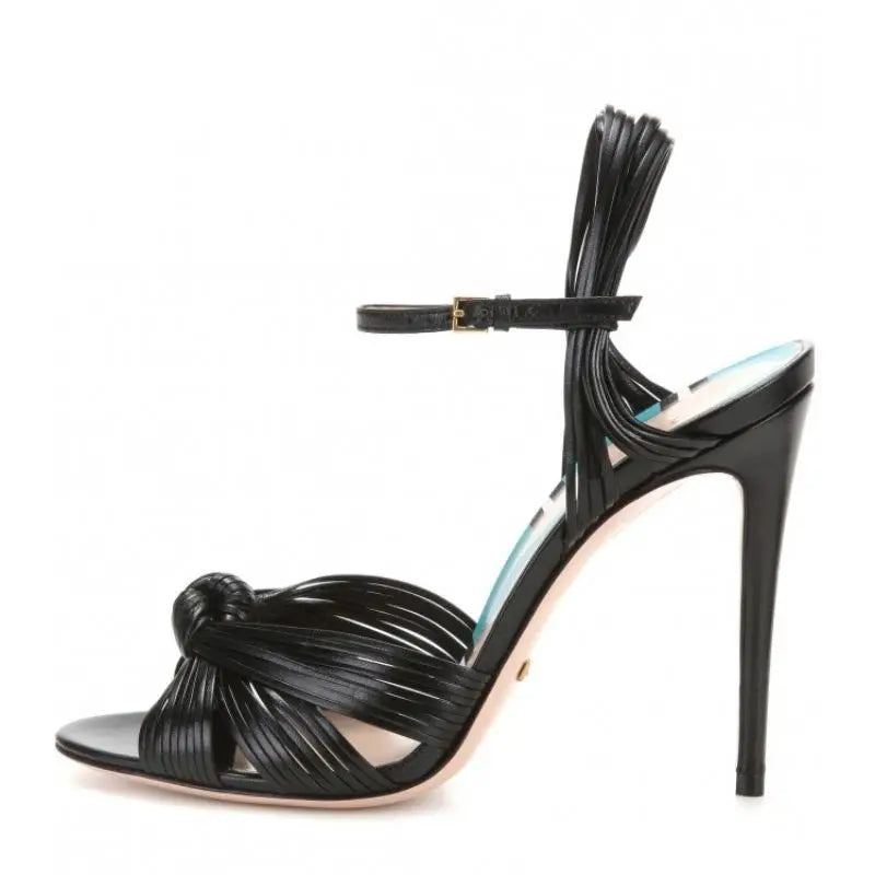 Lady Shoes  Strappy Sepatu Heels