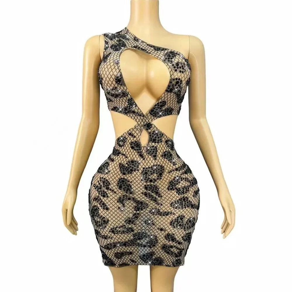 One Shoulder Designed Shining Black Dress