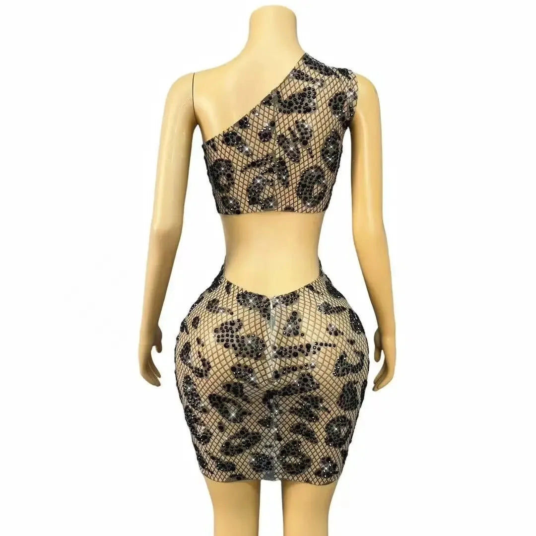 One Shoulder Designed Shining Black Dress