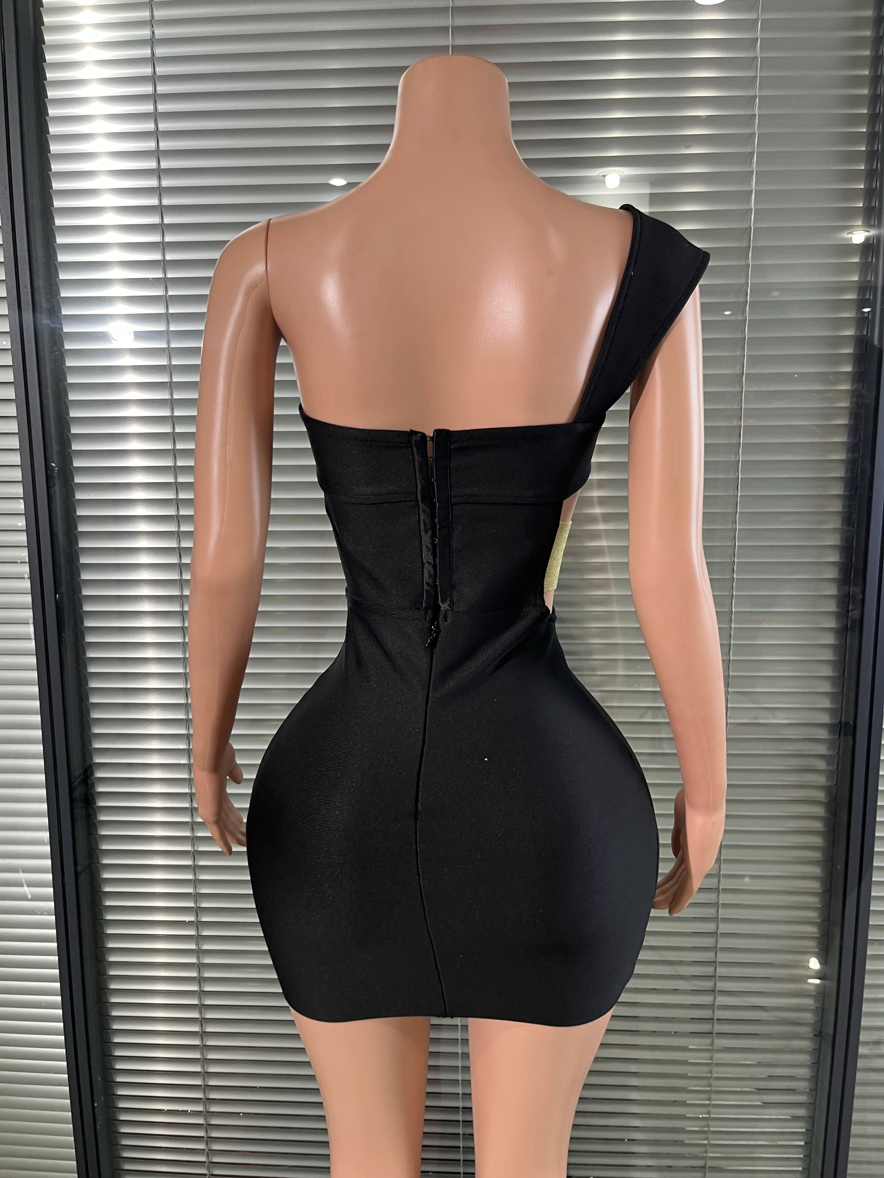 Elegant Glamorous Dress